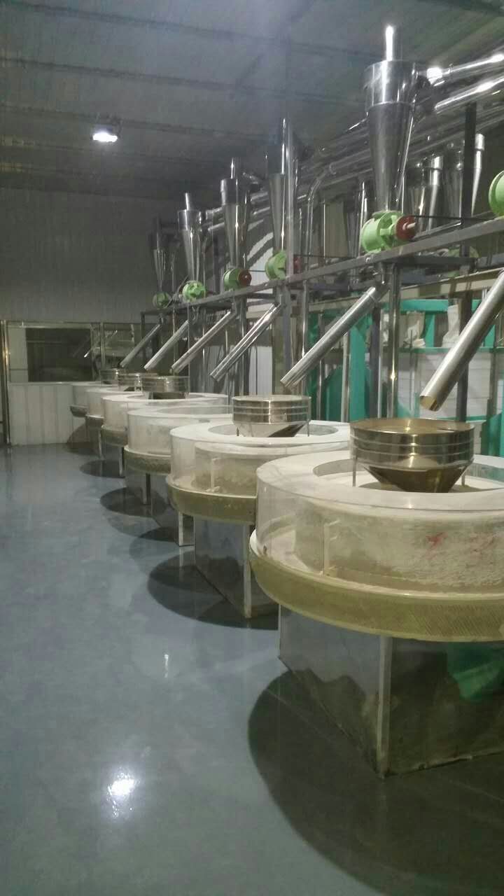 193338828134079821 石磨面粉机